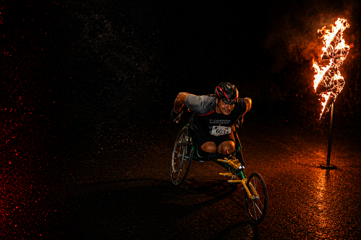 Atletas da Corrida Noturna ROTAM